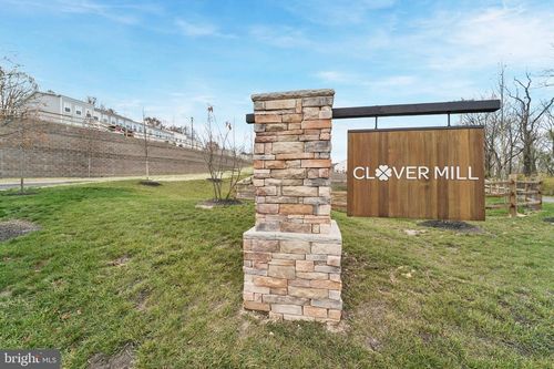 141 Four Leaf Dr, DOWNINGTOWN, PA, 19335-4054 | Card Image