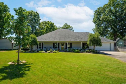 1 Club Ct, Jacksonville, AR, 72076-2678 | Card Image