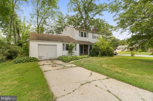 400 Lee Ter, WILMINGTON, DE, 19803-1813 | Card Image