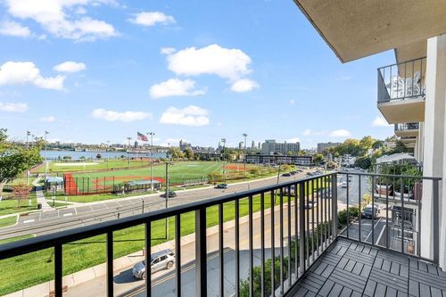 apt-4f-1150 River Rd, Edgewater, NJ, 07020-1348 | Card Image