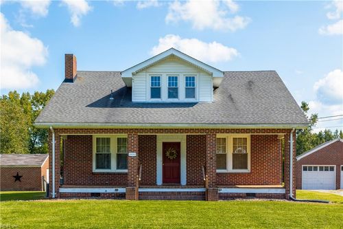 29007 N Main St, Newsoms, VA, 23874-3001 | Card Image