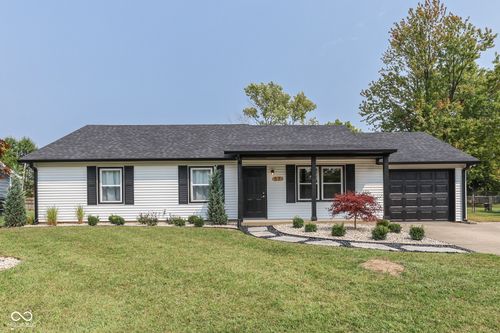 57 Oakden Ct, New Whiteland, IN, 46184-1060 | Card Image