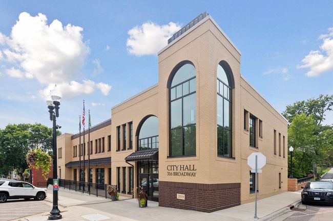 Downtown Carver | Image 61