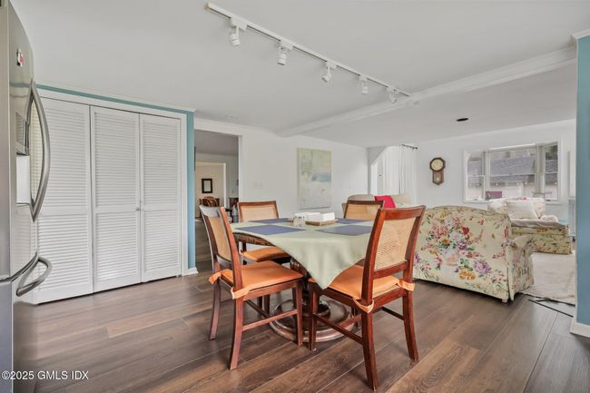 Kitchen | Image 25