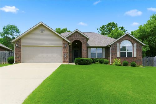 2764 N Ashbrook Dr, Fayetteville, AR, 72703-4329 | Card Image