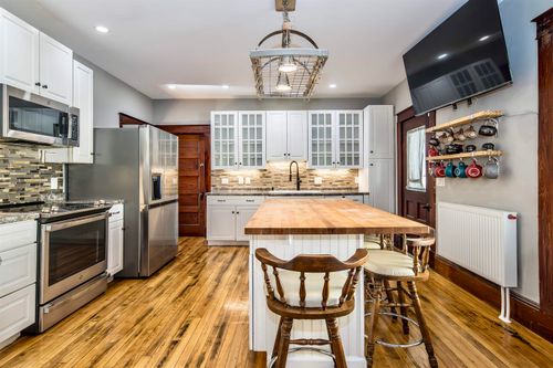unit-1-209 State St, Rutland, VT, 05701-2740 | Card Image