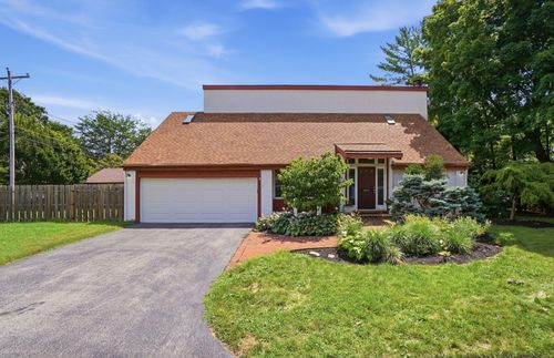 1916 W Lane Ave, Upper Arlington, OH, 43221-3249 | Card Image