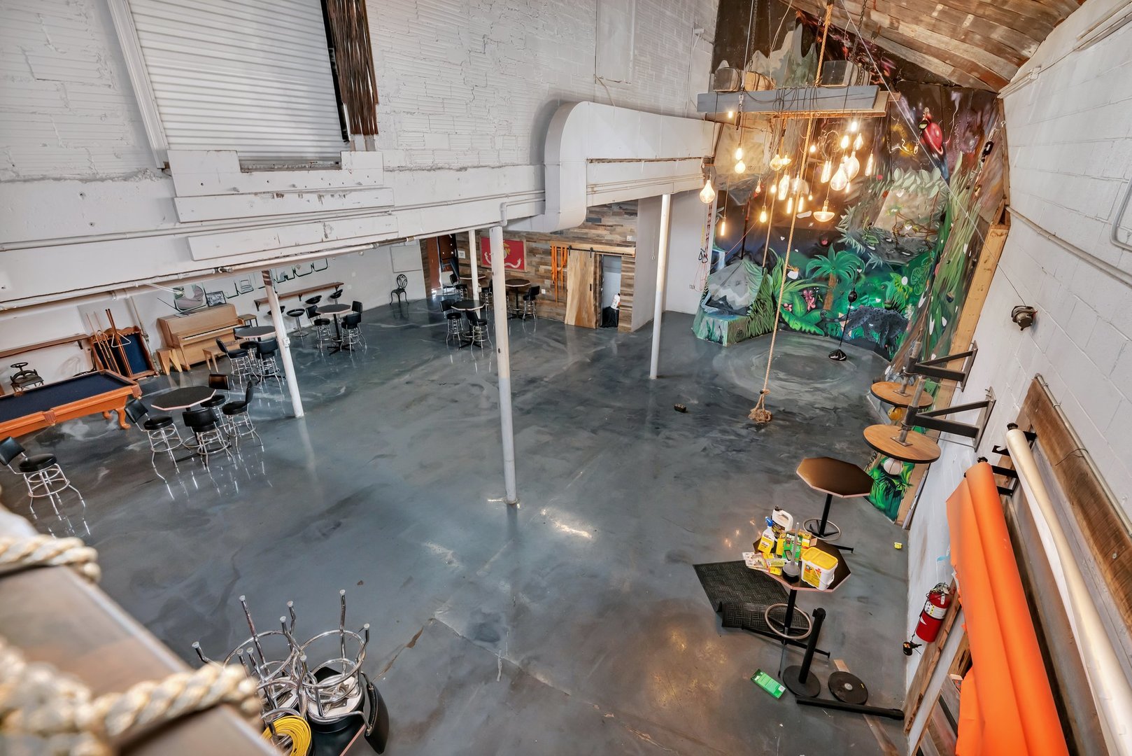 Commercial Sale in Chicago 5