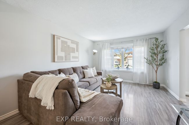 116 Dinison Cres, House attached with 3 bedrooms, 2 bathrooms and 3 parking in Kitchener ON | Image 6