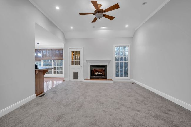 102 Stephen Nicks Dr, House other with 3 bedrooms, 2 bathrooms and 4 parking in Dickson TN | Image 8
