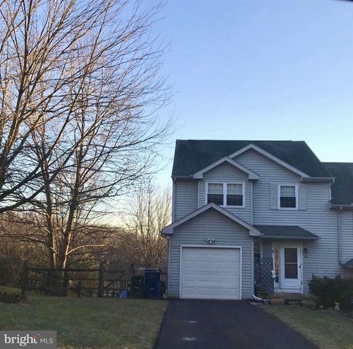 306 Revere Ct, Coatesville, PA, 19320-5923 | Card Image