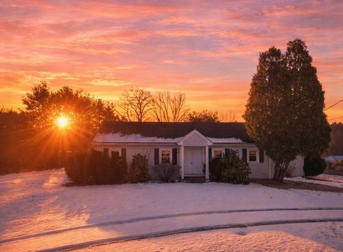 346 South St, Foxboro, MA, 02035-2750 | Card Image