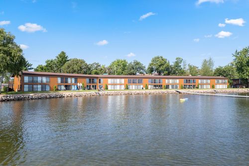 apt-450-9125 Breezy Point Dr, Breezy Point, MN, 56472-4047 | Card Image