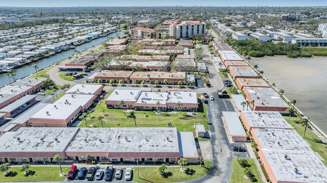 APT-30H - 19029 Us Highway 19 N, House other with 2 bedrooms, 2 bathrooms and null parking in CLEARWATER FL | Image 32