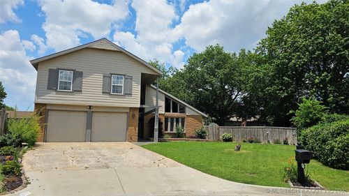 6401 S 86th East Ave, Tulsa, OK, 74133-7622 | Card Image