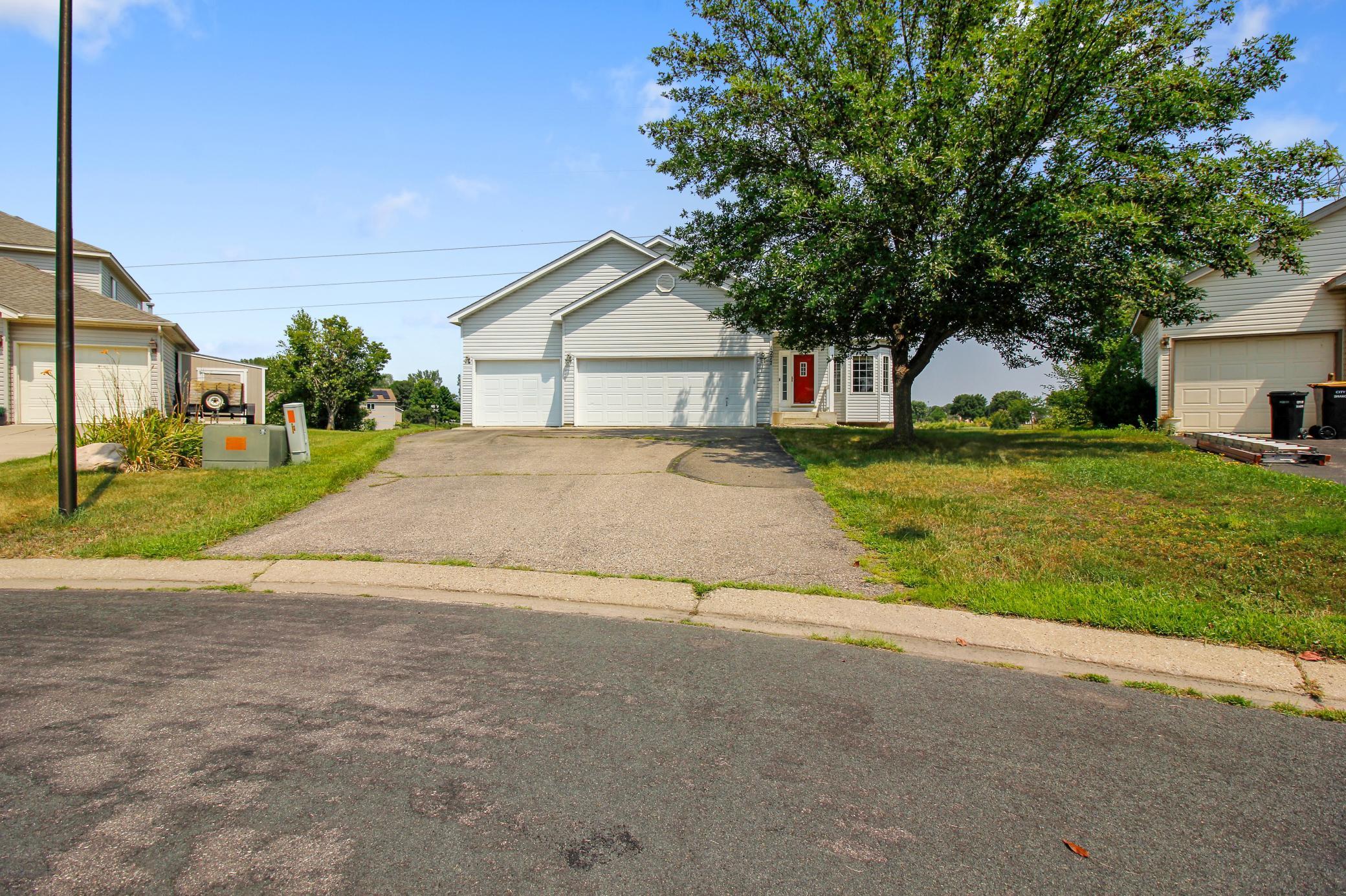 Fireside Ct, Shakopee, MN 55379