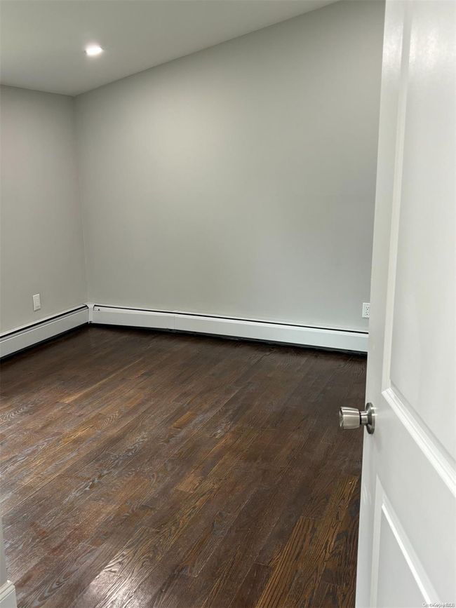 56 Sagebrush Ln, House other with 4 bedrooms, 3 bathrooms and null parking in Islandia NY | Image 11