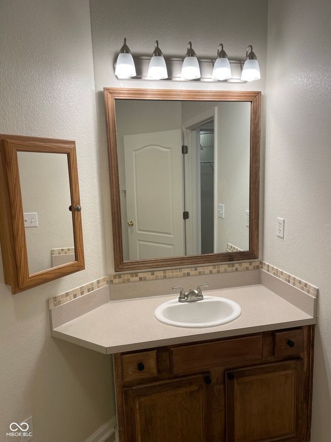 APT-2C - 12820 University Cres, Condo with 3 bedrooms, 2 bathrooms and null parking in Carmel IN | Image 12