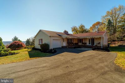 3891 Ridgewood Road, House other with 3 bedrooms, 2 bathrooms and null parking in YORK PA | Image 3