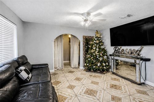 8830 Brackley Ln, Houston, TX, 77088-3203 | Card Image