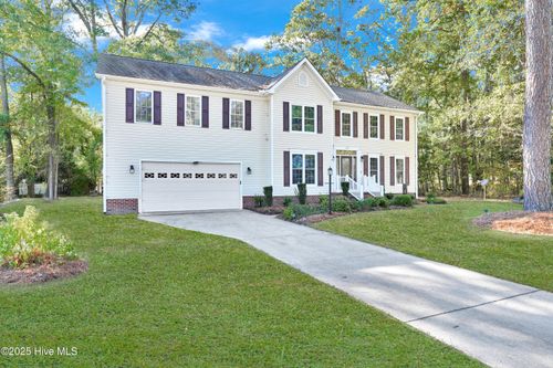 1304 Macon Pl, Tarboro, NC, 27886-2647 | Card Image