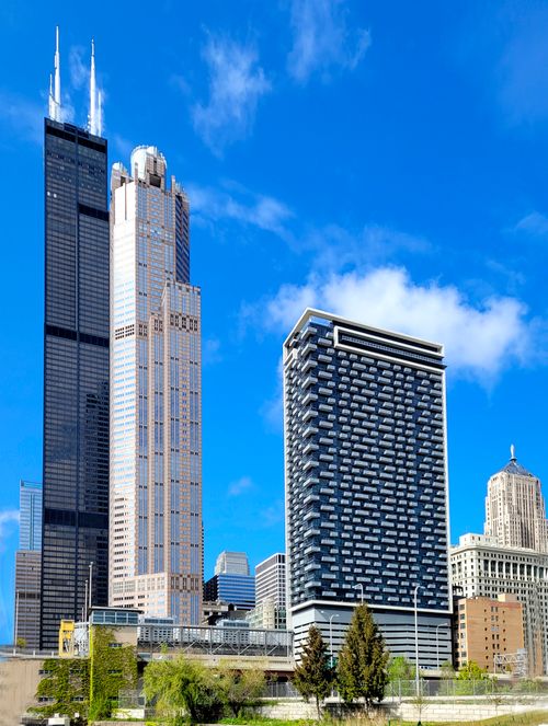 3902-235 Van Buren St, Chicago, IL, 60607-3944 | Card Image