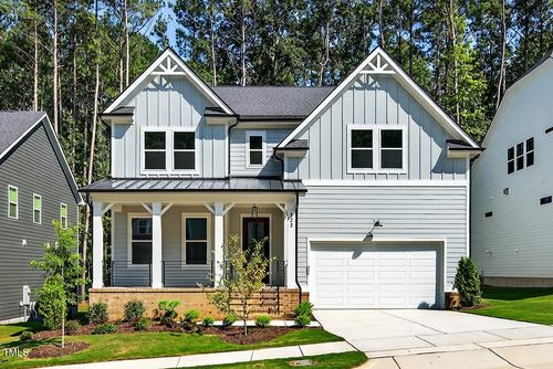 122 Sanderway Dr, Chapel Hill, NC, 27516-7249 | Card Image