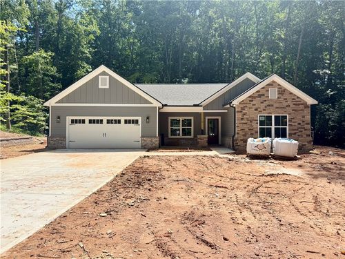 108 Apricot Ln, Westminster, SC, 29693-6460 | Card Image