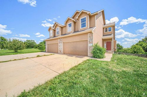 2221 Brooke Bnd, Junction City, KS, 66441-1428 | Card Image
