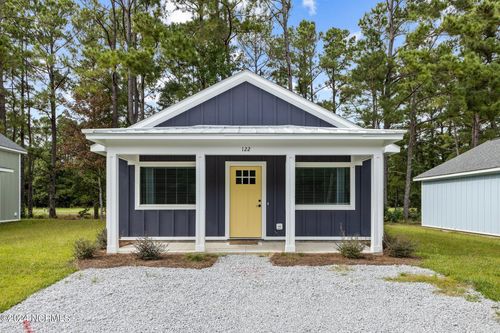 165 Long Pond Loop, Swansboro, NC, 28584-0280 | Card Image