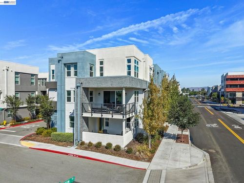 44685 Wisdom Rd, Fremont, CA, 94538-6897 | Card Image