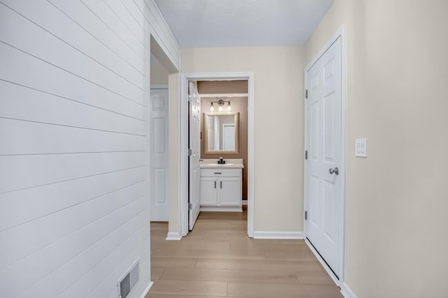 8 - 3672 Oxford Ct, Condo with 3 bedrooms, 3 bathrooms and null parking in Hudsonville MI | Image 18