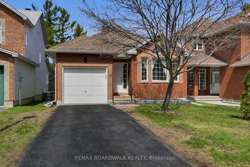 48 Maricona Way, Kanata, ON, K2T1H2 | Card Image