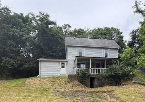 1054 Marelda Ave, Donora, PA, 15033-2138 | Card Image