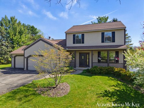 100 Rollingbrook Ne, Ada, MI, 49301-9015 | Card Image