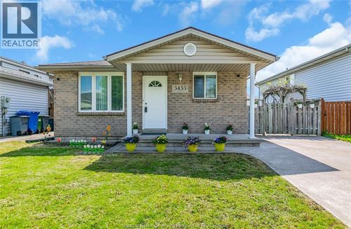 3453 Caribou Cres, Windsor, ON, N8W5V4 | Card Image