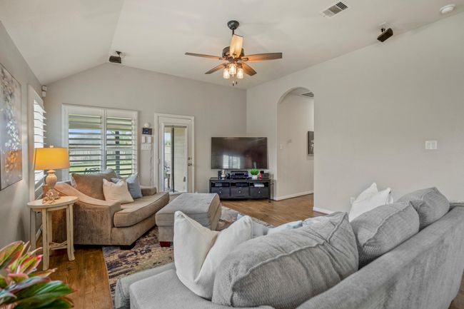 9210 Monarch Field Ln, House other with 4 bedrooms, 3 bathrooms and 3 parking in Cypress TX | Image 16