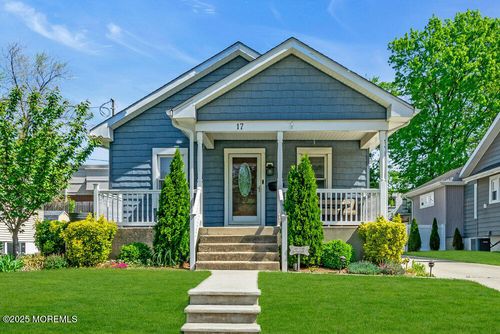 17 Lindis Farne Ave, HADDON TOWNSHIP, NJ, 08108-2707 | Card Image