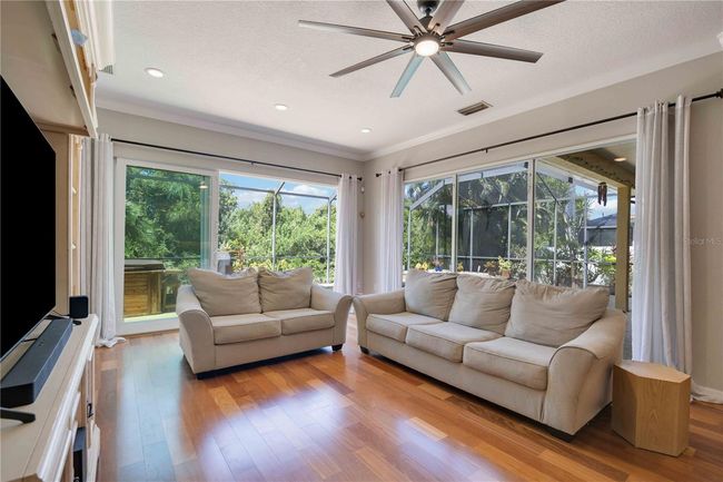 6453 Indigo Bunting Pl, House other with 5 bedrooms, 4 bathrooms and null parking in LAKEWOOD RANCH FL | Image 16