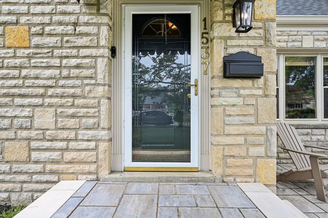 1537 Barrington Rd, House other with 4 bedrooms, 3 bathrooms and null parking in Upper Arlington OH | Image 6