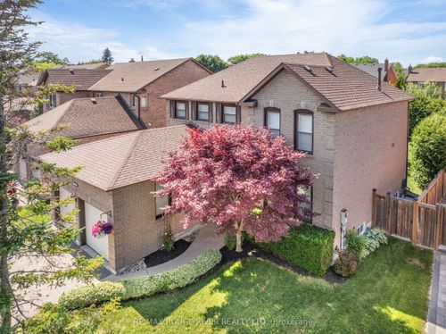 1830 Post Dr, Pickering, ON, L1V4S7 | Card Image