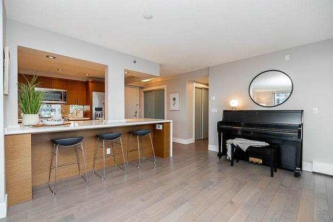 1703 - 289 Drake Street, Condo with 2 bedrooms, 2 bathrooms and 2 parking in Vancouver BC | Image 5