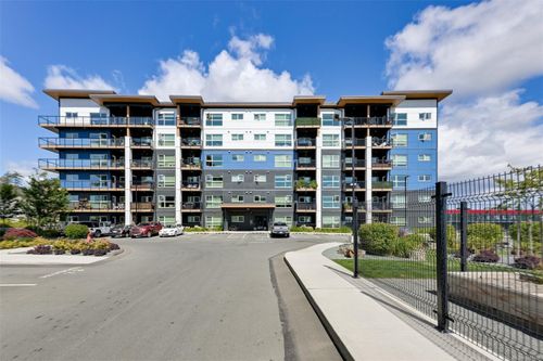 303-2461 Gateway Rd, Langford, BC, V9B6M6 | Card Image