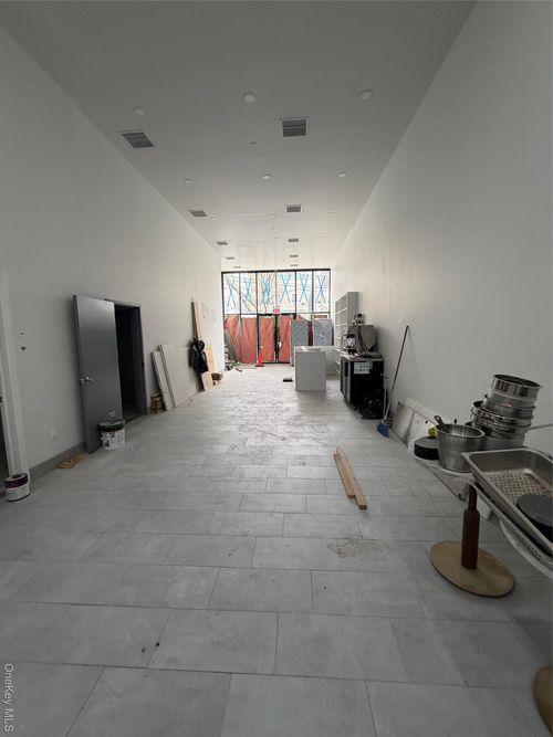 4512 104th St, Corona, NY, 11368-2835 | Card Image