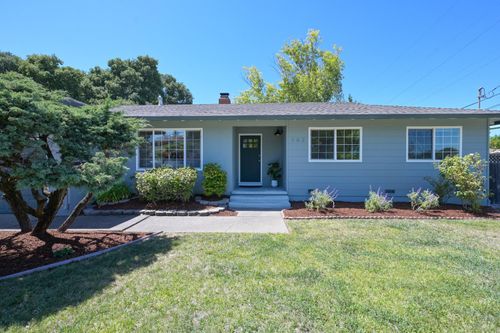 102 Adams Street, Novato, CA, 94947 | Card Image