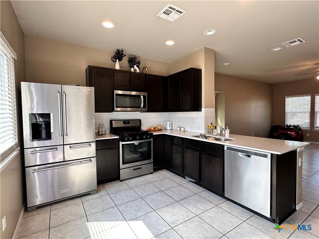 125 Duck Creek Trl, House other with 3 bedrooms, 3 bathrooms and null parking in San Marcos TX | Image 6