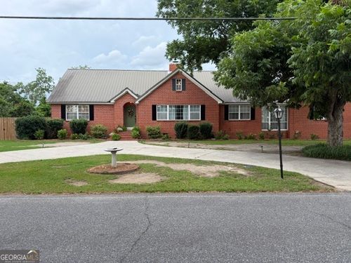 1501 Parkway Dr, Vidalia, GA, 30474-3016 | Card Image