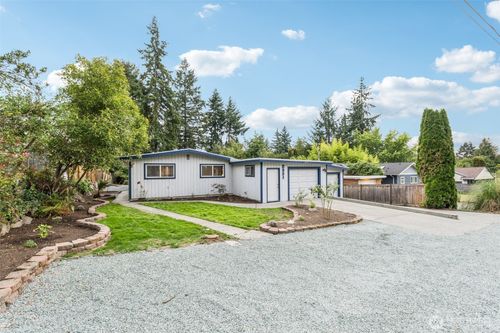 2531 Ne 204th St, Shoreline, WA, 98155-1427 | Card Image