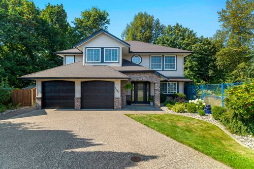 {{alt}} | Card Image