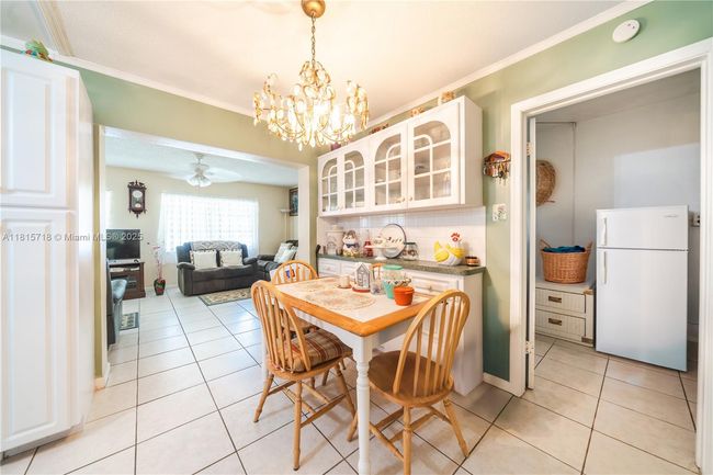 5803 Nw 85 Th Ter, House other with 2 bedrooms, 2 bathrooms and null parking in Tamarac FL | Image 11